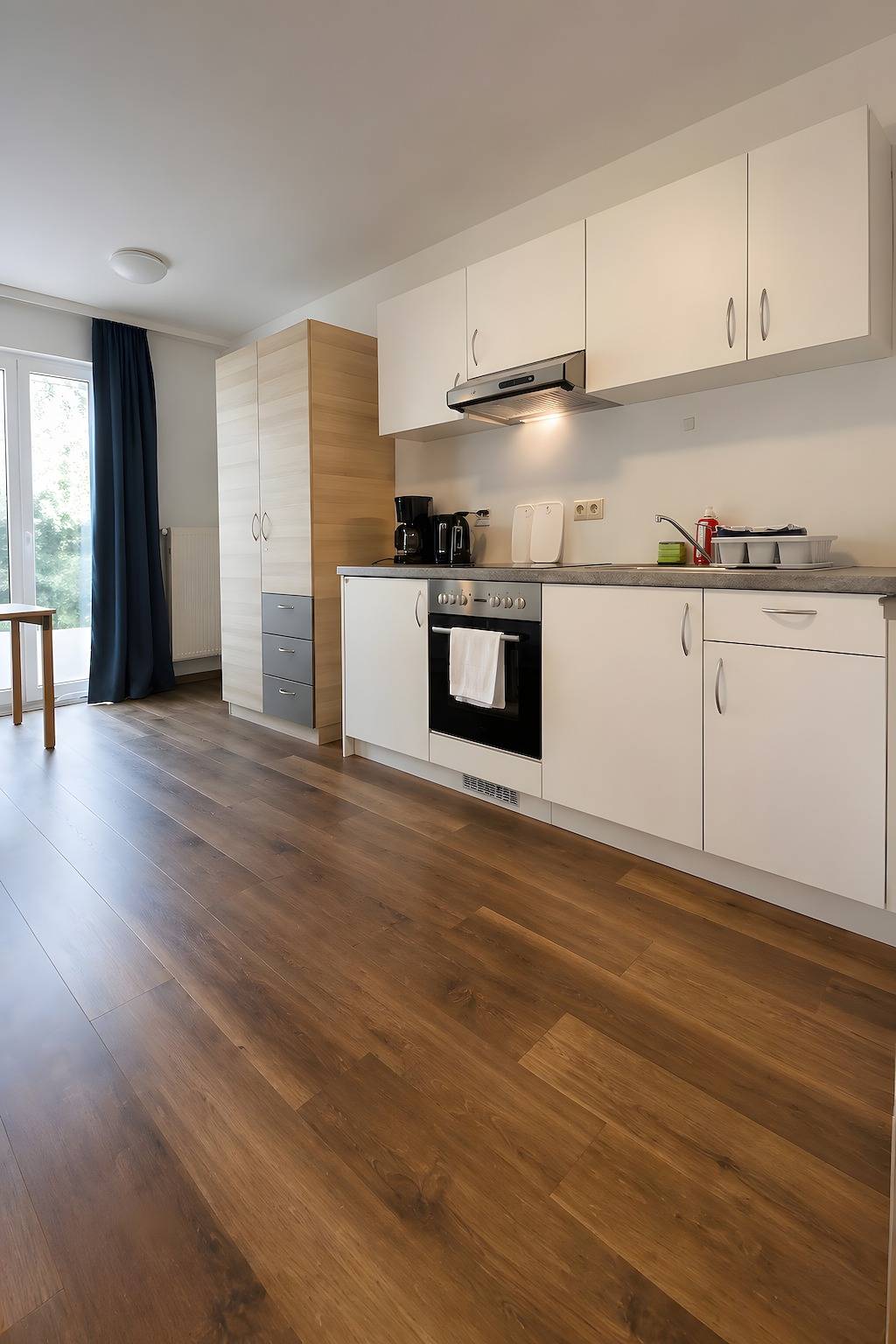 Ganze Wohnung, Apartment „Terasse Single Studio“ mit Wlan in Lübeck (Stadt), Lübeck