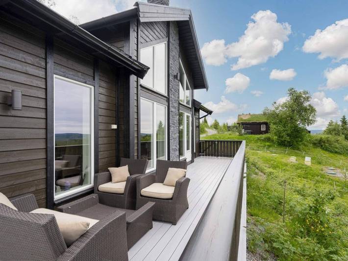 Feriehus for 8 personer, med terrasse, barnevennlig i Innlandet