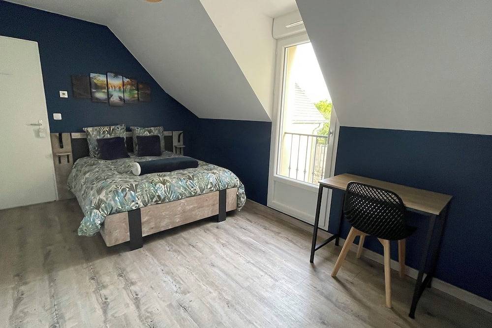Belle Villa avec Spa Compiegne 12 personnes 6 ch 6 sdb 30 min Asterix in Compiègne, Oise
