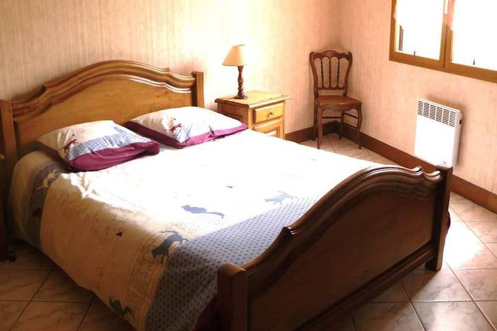 Location de vacances pour 6 personnes, avec jardin, animaux acceptés à Baâlons - 2