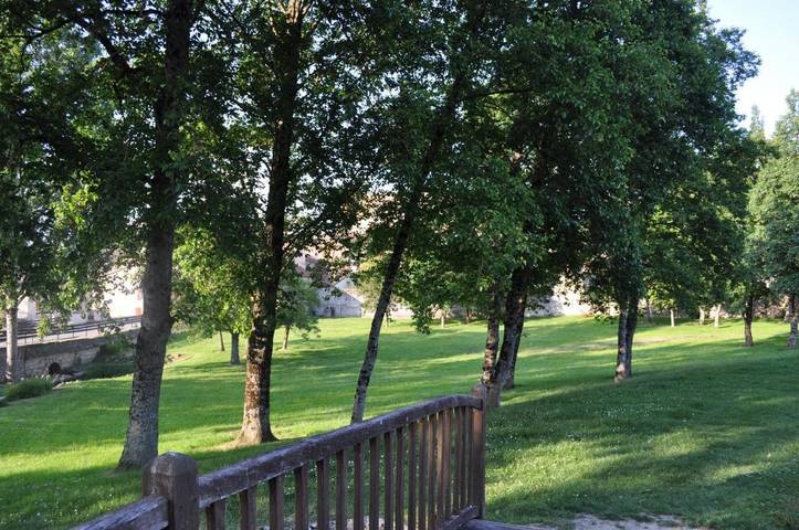 Gîte pour 4 personnes, avec vue à Lauzun - 4