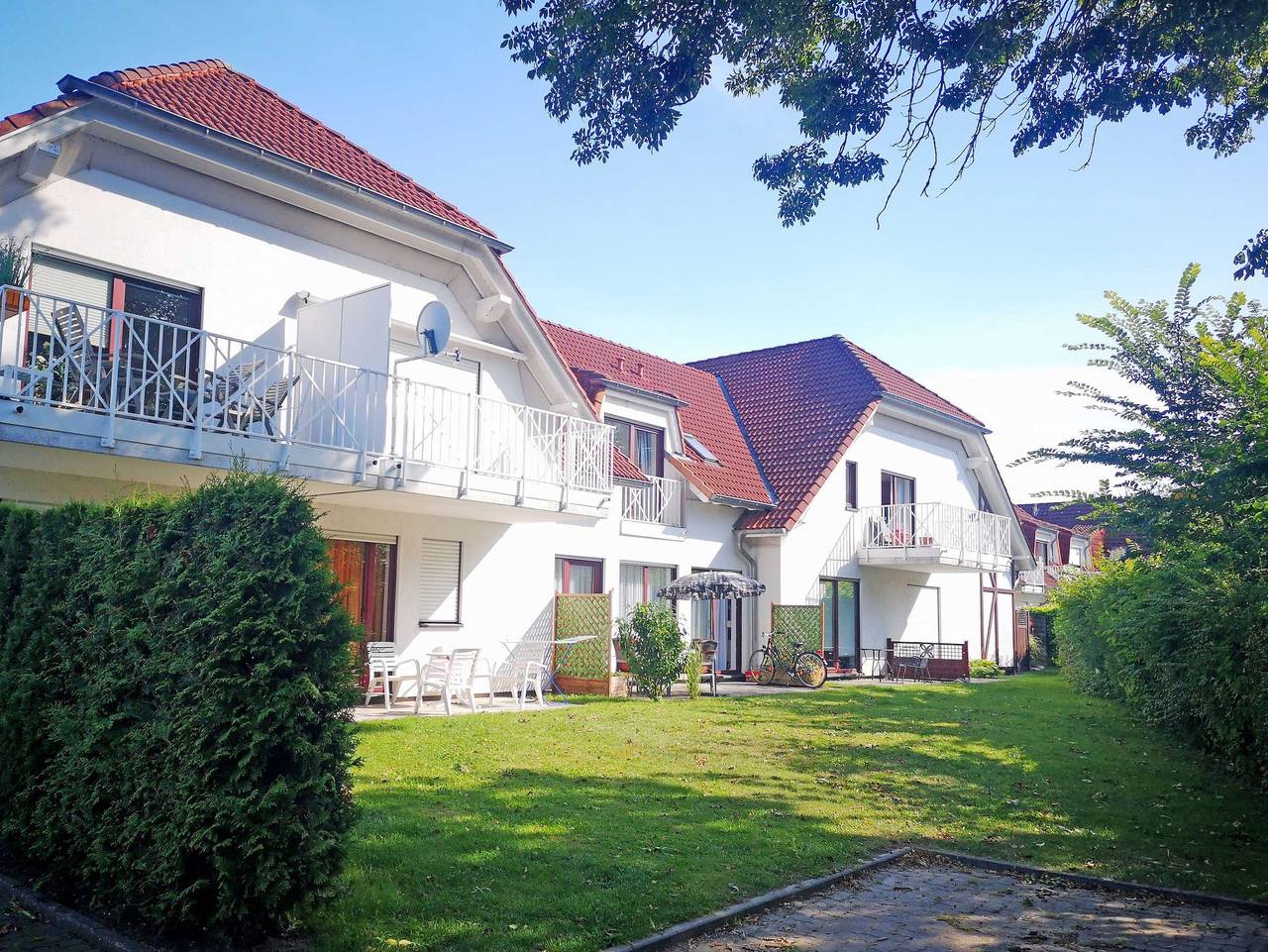 Ganze Ferienwohnung, Ferienwohnung Victoria mit Terrasse und Gartenblick - Ferienwohnung Victoria mit Terrasse und Gartenblick W 05 in Gustow, Stralsund Umland