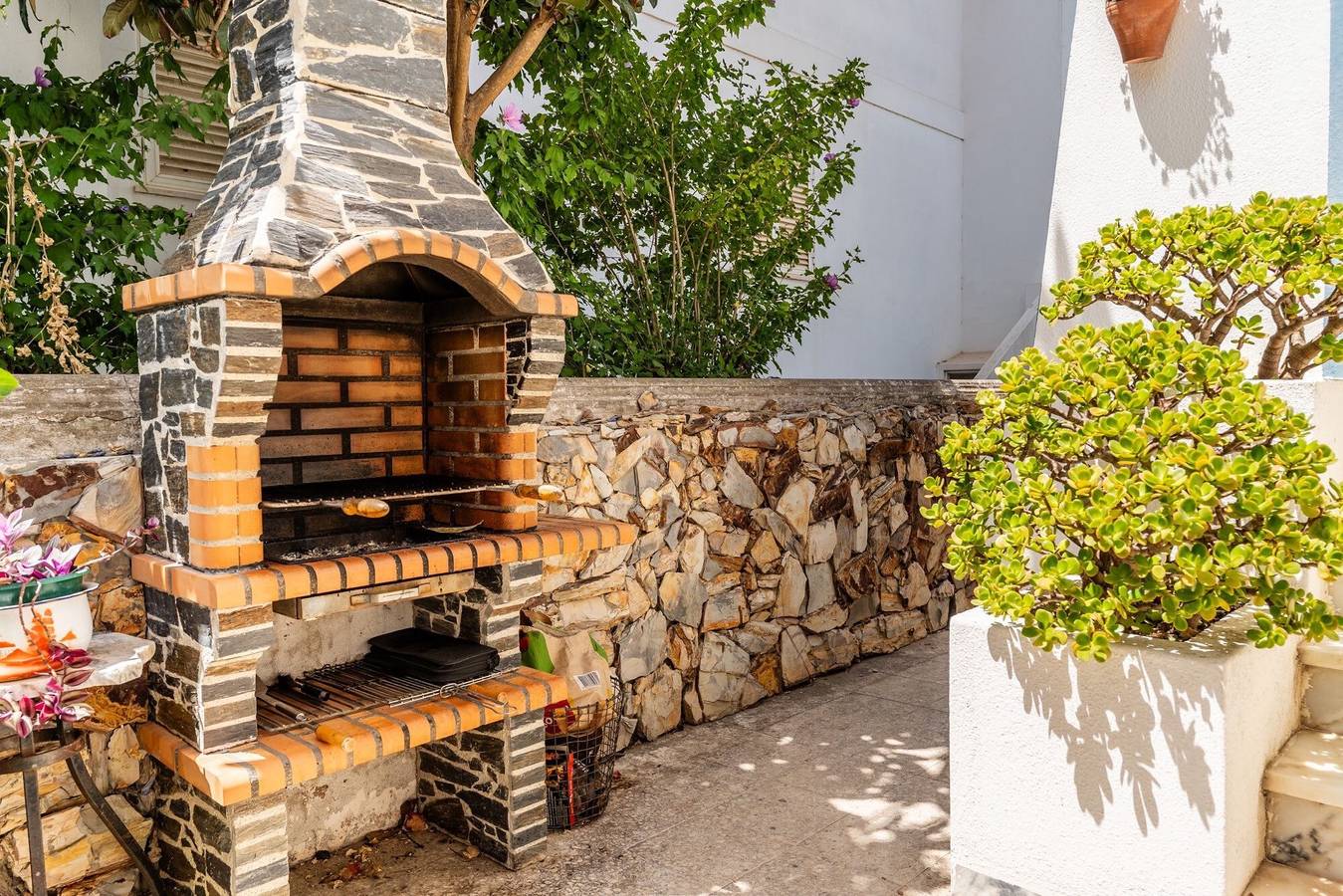 Villa Don Sidónio Alojamentos com Vista Mar, Wi-Fi e Ar Condicionado in Portimão, Distrito de Faro