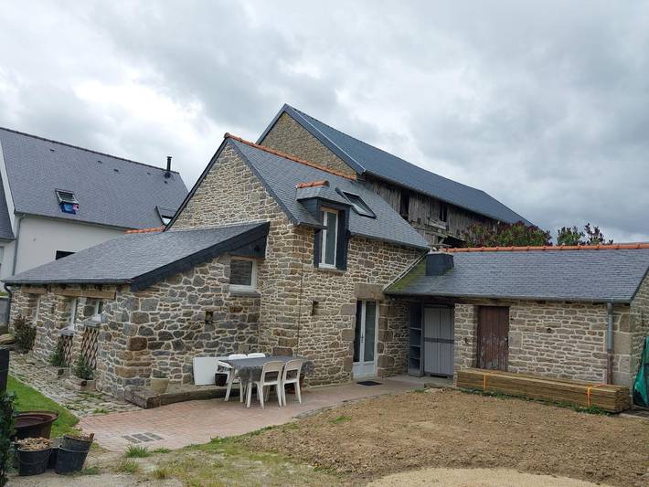 Cottage pour 4 personnes, avec jardin à Saint-Carné