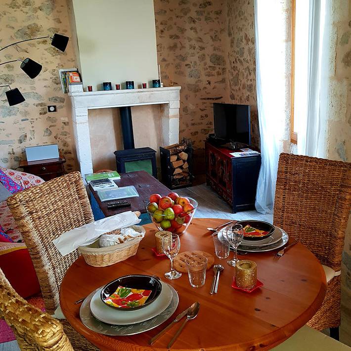 Gîte pour 3 personnes, avec jardin et terrasse à Roussines - 3