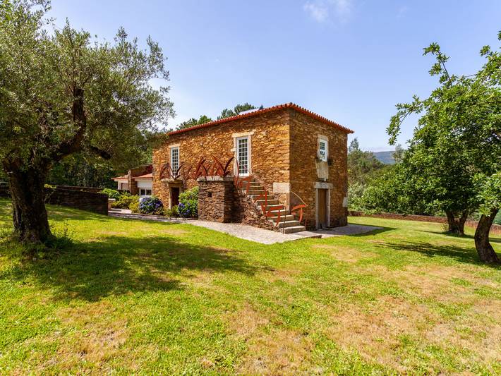 Casa de férias para 6 pessoas, com terraço e jardim em Caminha