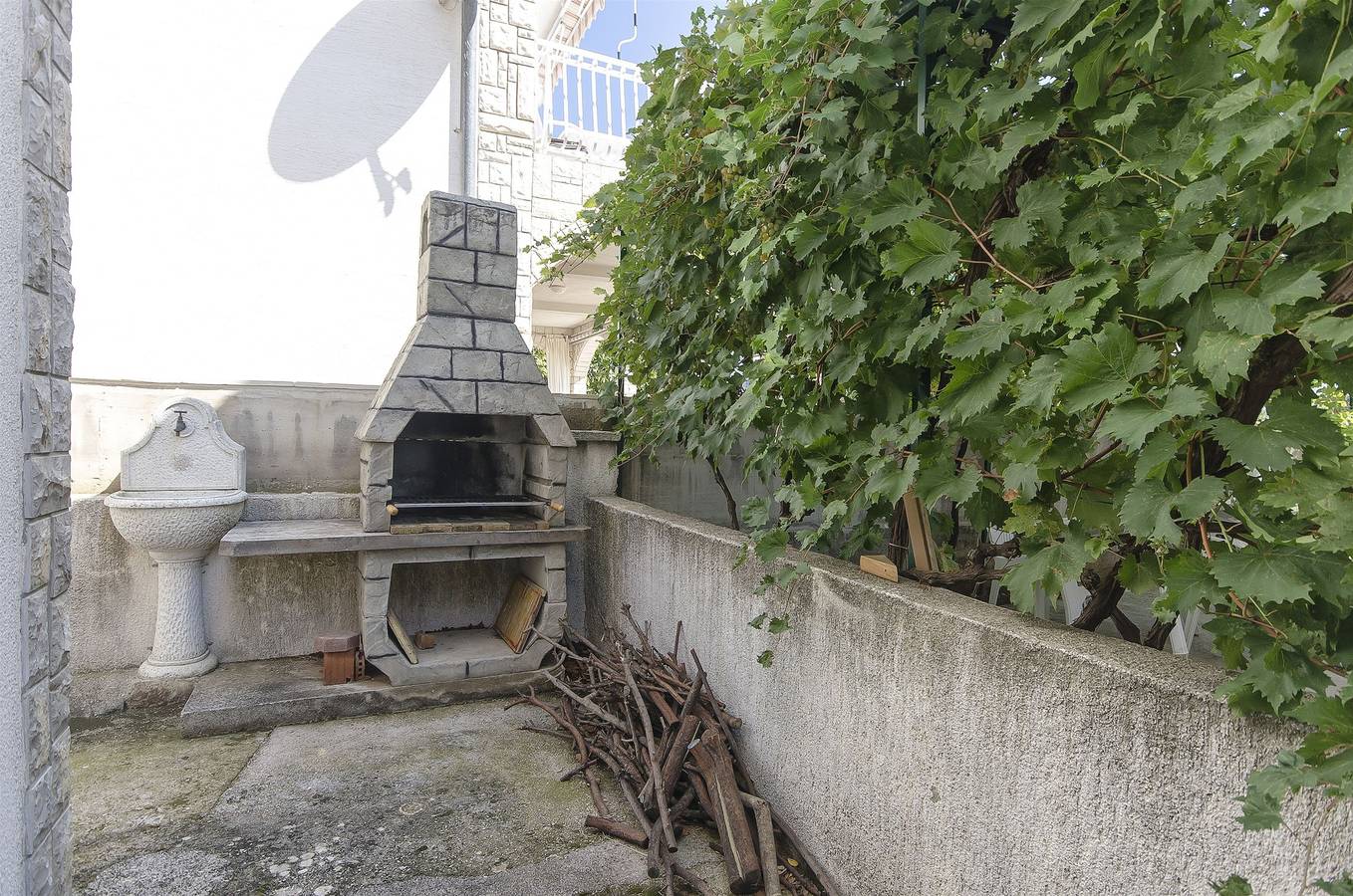 Ganze Wohnung, Apartment Sunny terrace in Vodice, Šibenik-Knin