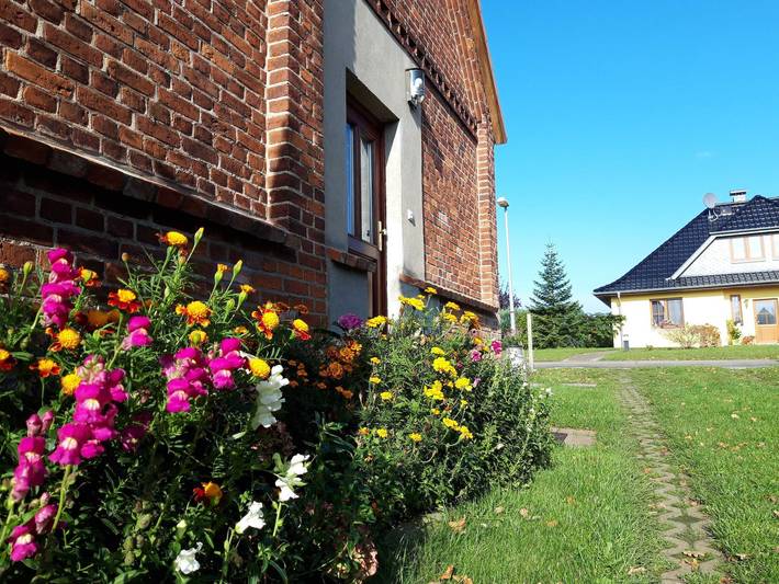 Ferienwohnung für 5 Personen, mit Terrasse und Garten, kinderfreundlich in Biendorf