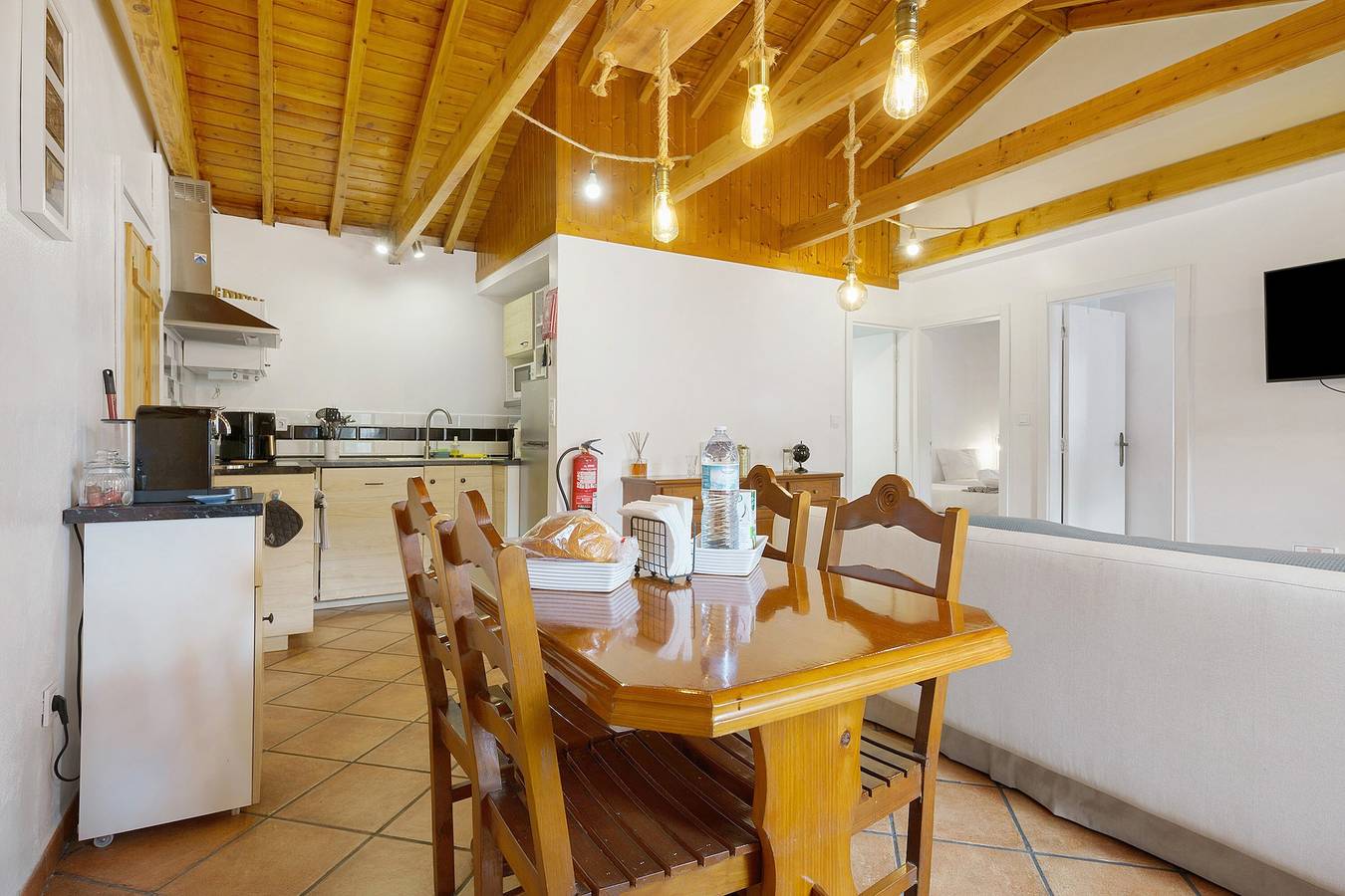 Holiday Home 'Adega Pérola' with Wi-Fi in Piedade, Pico (Azores)