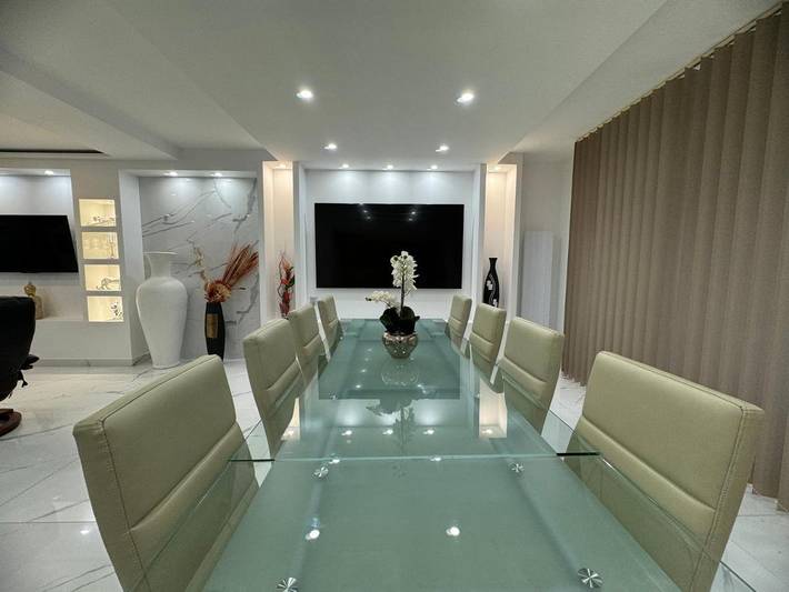 Location de vacances pour 10 personnes, avec terrasse et vue à Villeneuve-sur-Yonne - 2