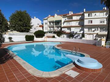 Apartamento De Férias para 6 Pessoas em Praia da Areia Branca, Lourinhã, Foto 1