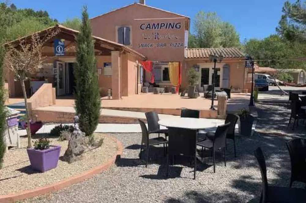 Camping 3 étoiles - Parc aquatique - eecfdi in Saint-Maime, Regionaler Naturpark Luberon