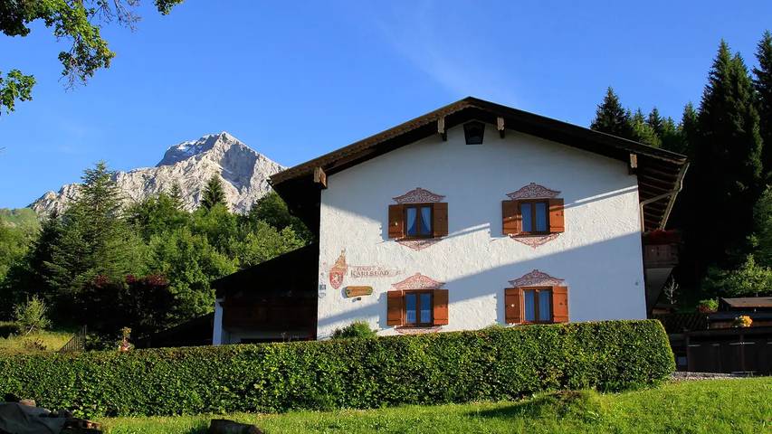Ferienwohnung für 4 Personen, mit Terrasse und Garten sowie Sauna in Obersalzberg - 3