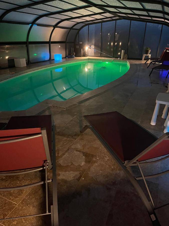 Gîte pour 4 personnes, avec Jacuzzi et Terrasse ainsi que Jardin et Bassin pour enfant à Moëlan-sur-Mer - 4