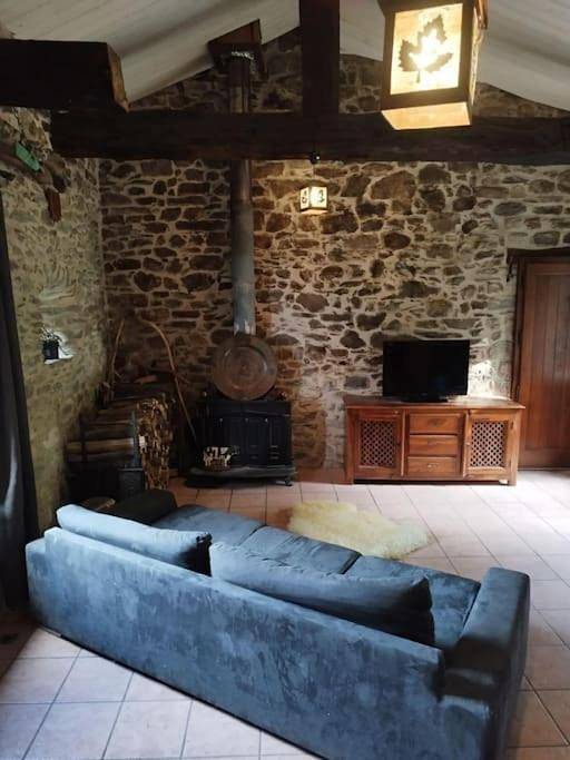 Gîte pour 8 personnes, avec terrasse et vue, animaux acceptés à Mazamet - 3