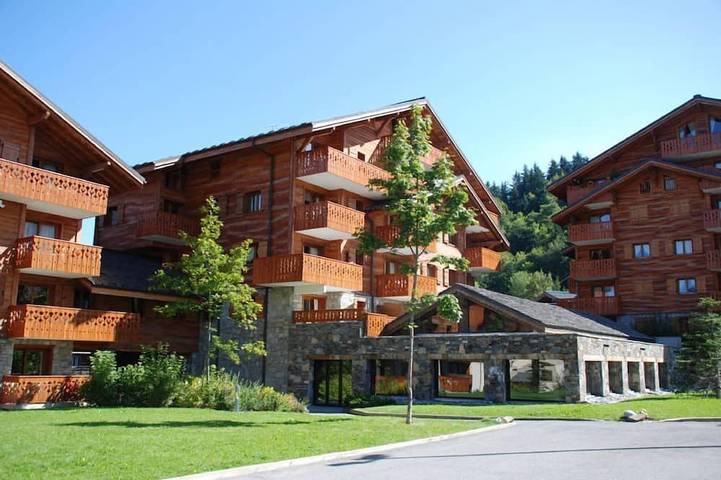 Gîte pour 4 personnes, avec sauna et balcon