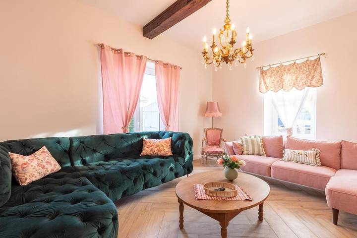 Location de vacances pour 14 personnes, avec piscine et jardin dans Montaigu-Vendée - 4