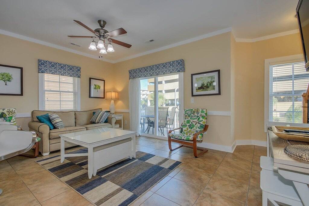 Vacation House for 8 Guests in Springmaid Beach, Myrtle Beach