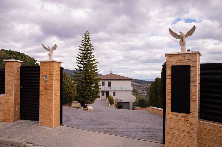 Holiday home for 12 people, with pets - 1