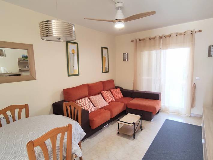 Location de vacances pour 6 personnes, avec piscine ainsi que balcon et jardin, adapté aux familles à L'Estartit - 2