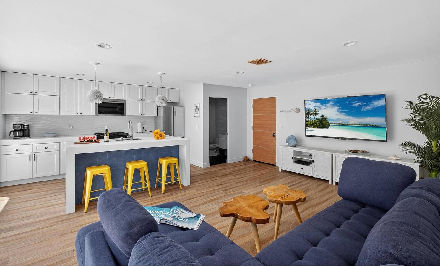 Your Coastal Getaway in Manhattan Beach Awaits in Manhattan Beach, Los Angeles County