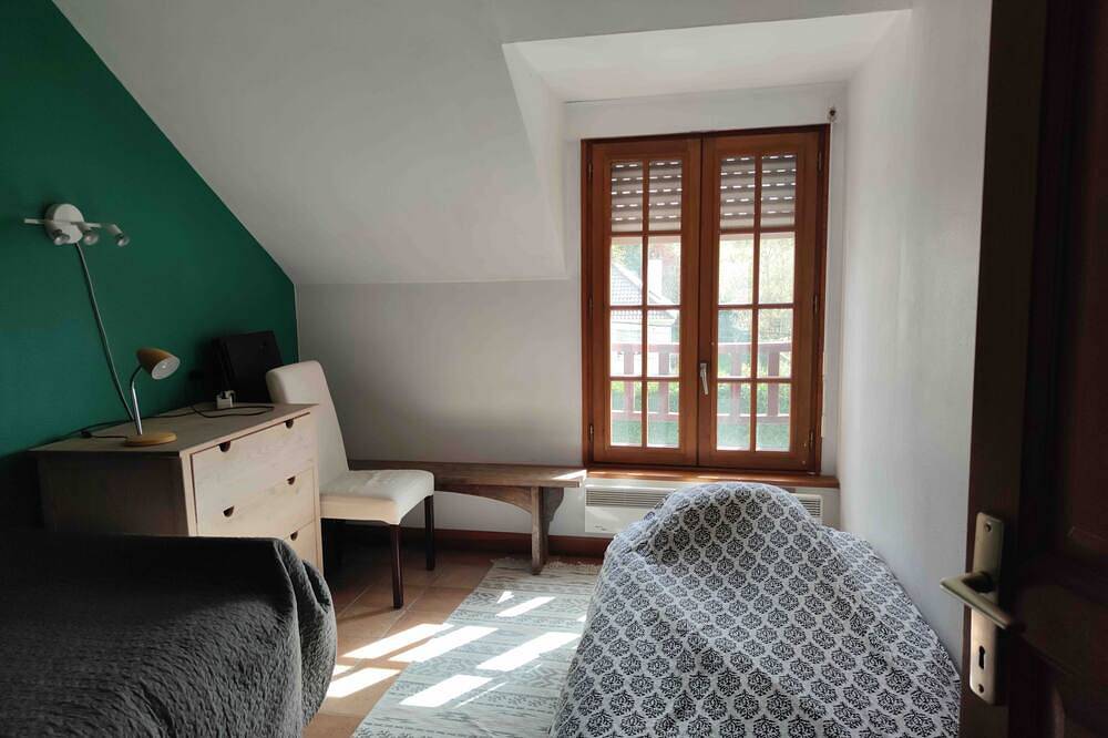 Peaceful 3-bedroom house in Vulaines-sur-Seine perfect for a country getaway. in Vulaines-sur-Seine, Seine-et-Marne