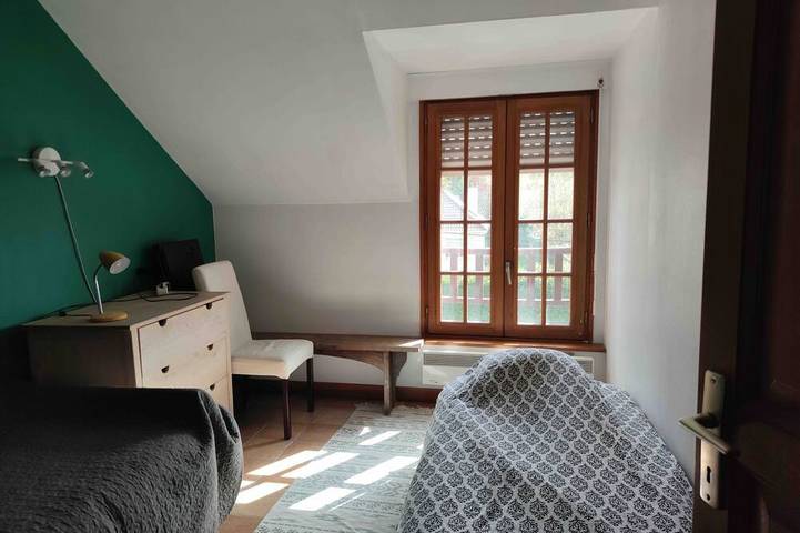 Peaceful 3-bedroom house in Vulaines-sur-Seine perfect for a country getaway. in Vulaines-sur-Seine, Seine-et-Marne