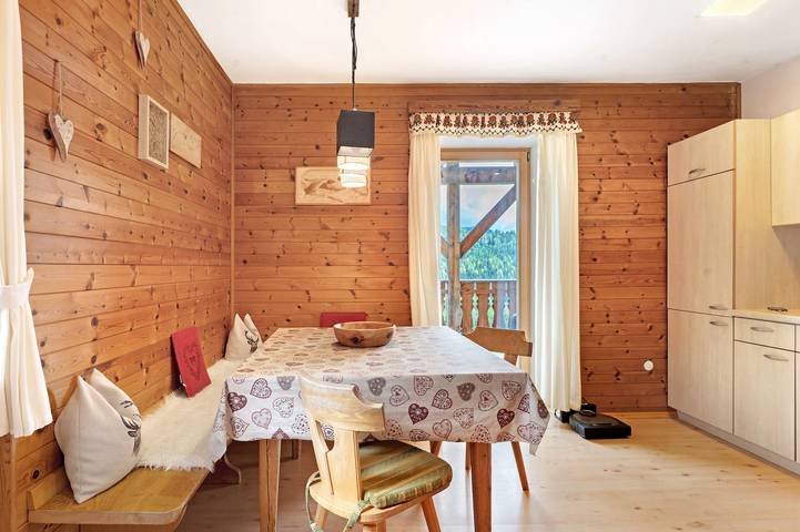 Ferienwohnung für 3 Personen, mit Kinderpool und Garten in Überetsch-Unterland - 2