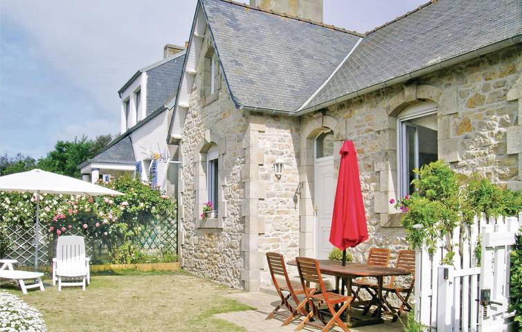 Ferienhaus für 4 Personen, mit Terrasse und Garten in Sibiril
