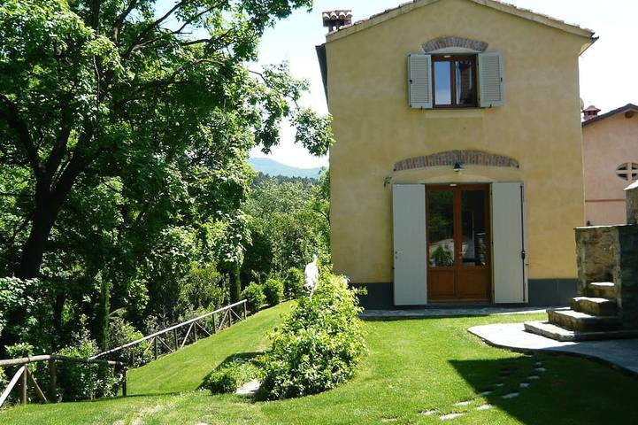 Ferienhaus für 5 Personen, mit Garten in Sarzana
