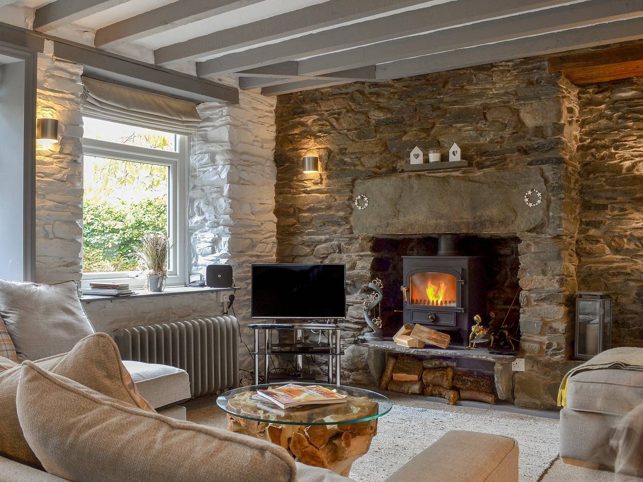 Log Cabin for 4 People in Grasmere, Cumbria