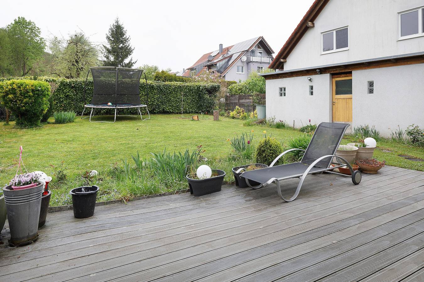 Ferienhaus „Modernes 5 Schlafzimmer mit T“ mit privater Terrasse, Garten & Wlan in Munzingen, Freiburg