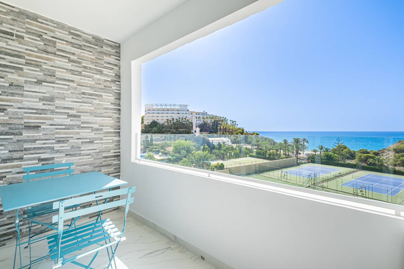 Ganze Wohnung, Eurotennis 405-2 Paradise Beach Apartment in La Vila Joiosa, Costa Blanca