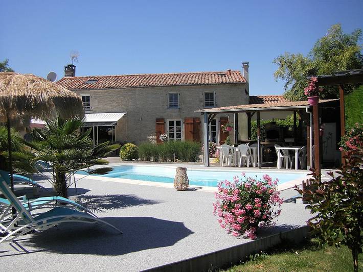 Chambre d’hôte pour 2 personnes, avec piscine et jardin - 1