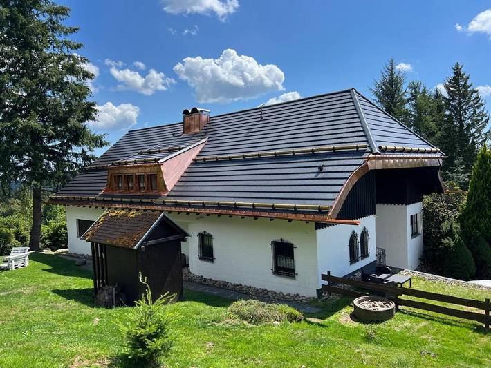 Ferienhaus für 10 Personen, mit Ausblick und Sauna sowie Garten und Pool, mit Haustier in Feldberg