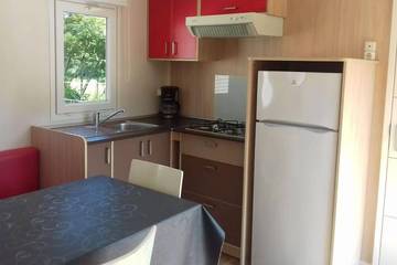 Camping voor 6 Personen in Le Frasnois, Parc naturel régional du Haut-Jura, Afbeelding 4