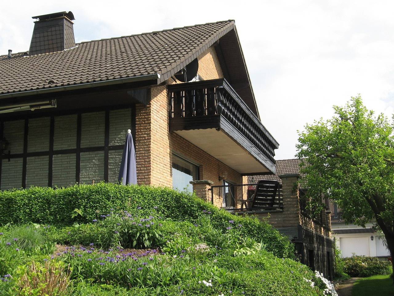 Ganze Wohnung, Apartment 'Almer' mit Balkon und Wlan in Alme, Brilon