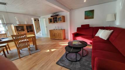 Ferienhaus für 4 Personen, mit Terrasse und Garten in Eilsum