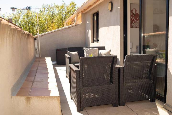 Appartement de vacances pour 3 personnes, avec Balcon ainsi que Terrasse et Vue
