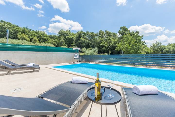 Villa für 5 Personen, mit Pool und Garten in Porec und Umgebung - 3