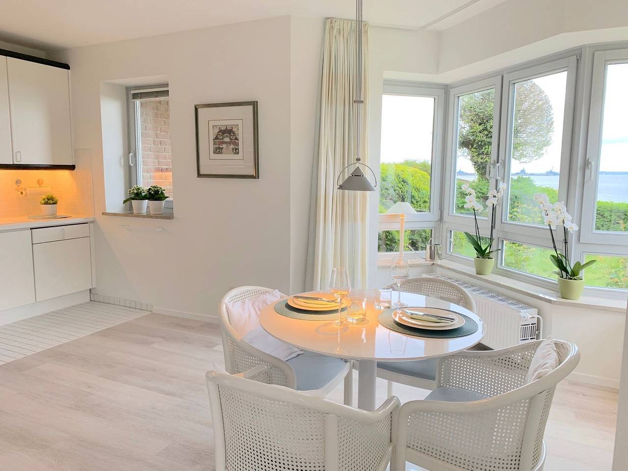 Ganze Wohnung, Ferienwohnung Strandhüpfer - direkt am Meer in Eckernförde, Eckernförder Bucht