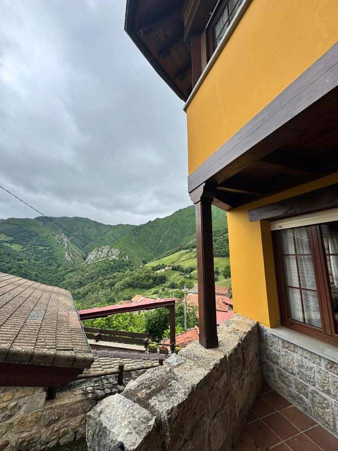 Casa rural para 4 personas, con Terraza y Vistas en Onís - 2