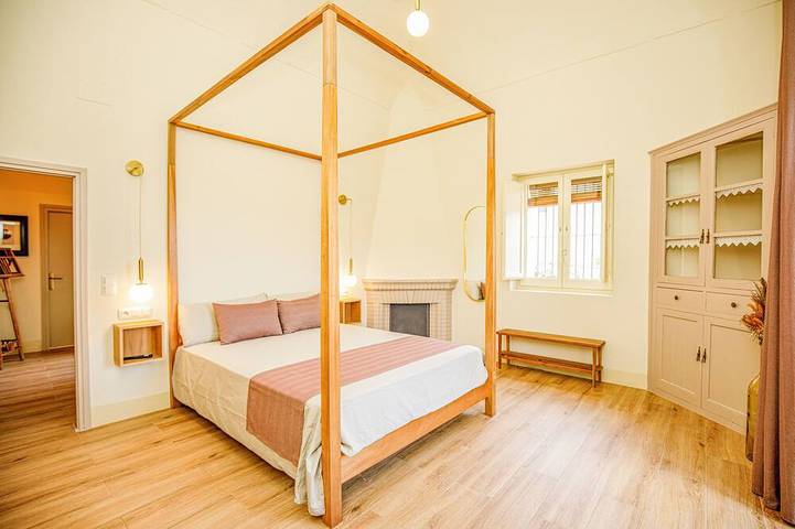 Apartamento entero, Palacete Piscina Única piscina en el centro in Besalú, Garrotxa