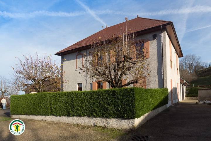 Gîte pour 6 personnes, avec jardin