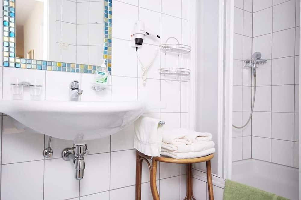 Ganze Wohnung, Appartement \"Dobratsch\" - Ferienwohnungen Villa Mayr in St. Magdalen (Villach), Villach