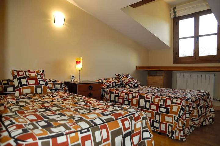 Casa rural junto a Granada. Wifi Gratis in Cónchar, Villamena