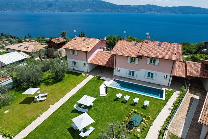 Villa für 6 Personen, mit Garten und Seeblick sowie Pool und Balkon in Toscolano-Maderno - 2