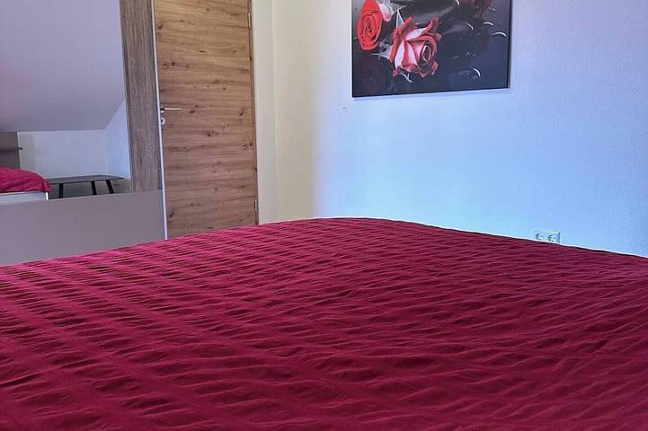 Ganze Wohnung, Livingme Gemütliche 3 Zimmer zum Entspannen in Korntal-Münchingen, Landkreis Ludwigsburg