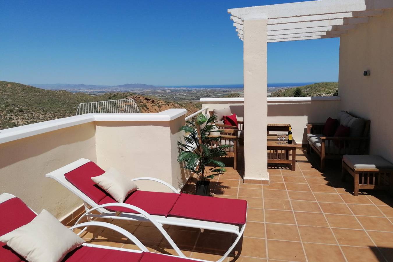 2 Bed House Sleeps 4 - Pool, Sea Views, Parking in Bédar, Costa de Almería