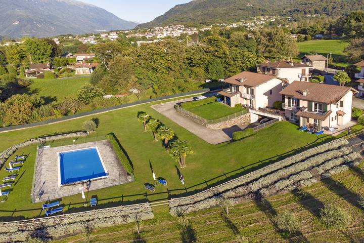 Ferienhaus für 3 Personen, mit Pool und Seeblick sowie Terrasse am Comer See